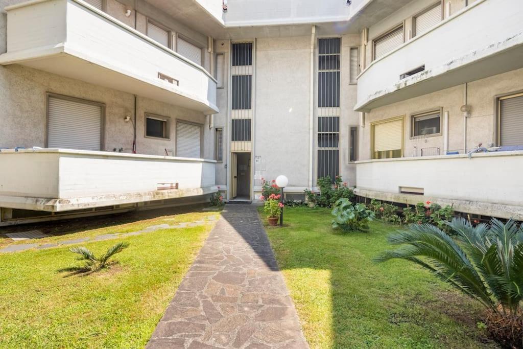 Spazioso A 5 Minuti A Piedi Dal Mare Apartment Massa (Tuscany)